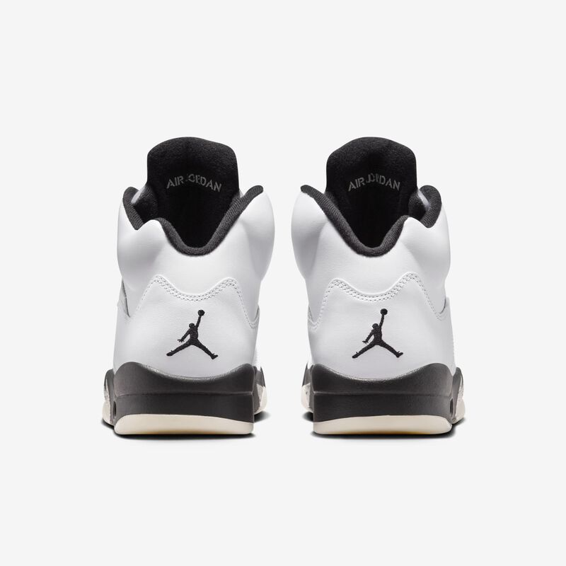 [Ljava.lang.String;@7a319cc Jordan, Blanco, hi-res