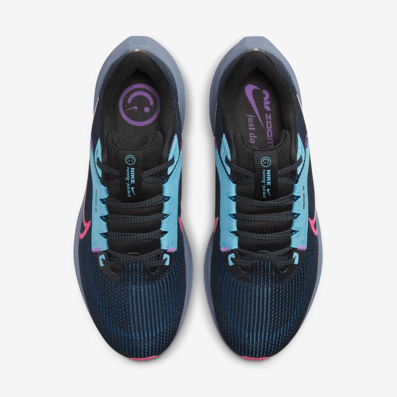 Nike Pegasus 40 SE, Negro/Abismo verde/Azul Báltico/Rosa intenso, hi-res