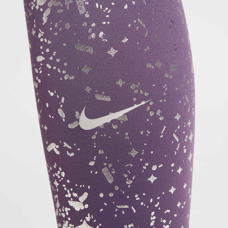 Nike One, Pasa Oscura/Plata Metalizada, hi-res