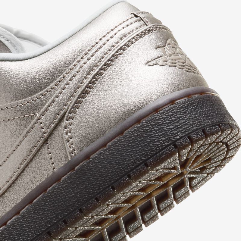 Air Jordan 1 Low SE, Zinc Metalizado/Zinc Metalizado-Blanco Cumbre, hi-res