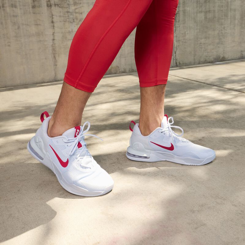 Nike Air Max Alpha Trainer 5, Fútbol Gris/Platino puro/Blanco/Rojo Universidad, hi-res