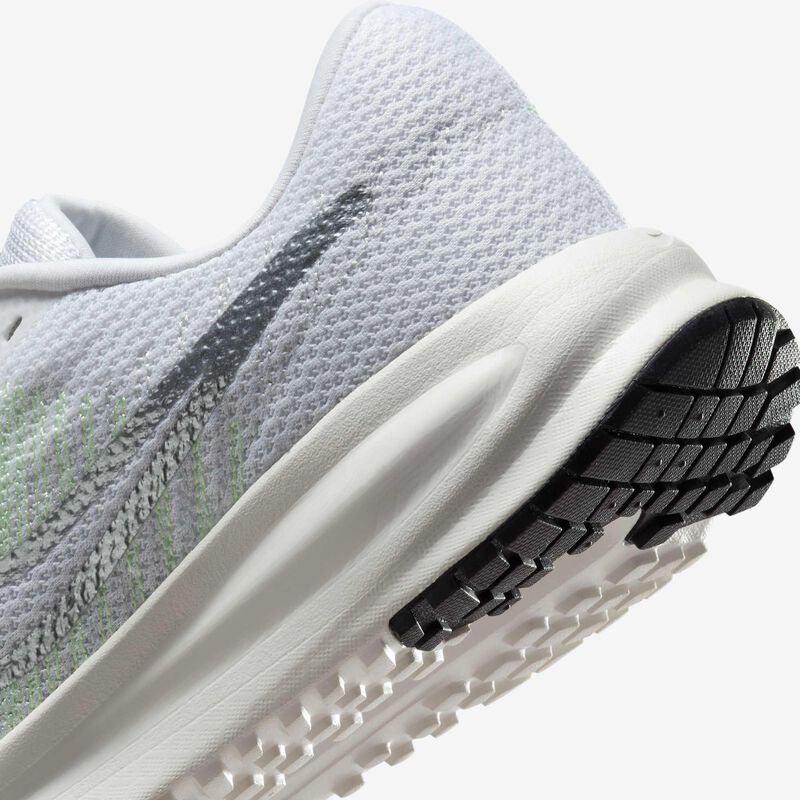 Nike Run Defy, Blanco/Barely Volt/Photon Dust/Plata metalizado, hi-res