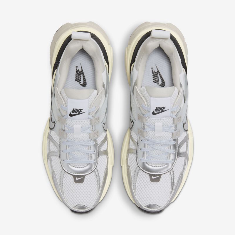 Nike V2K Run, Blanco Cumbre/Platino Puro/Mineral De Hierro Ligero/Plata Metalizado, hi-res