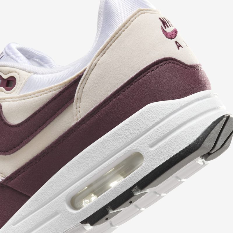 Nike Air Max 1, Blanco/Granate Noche-Fantasma-Negro, hi-res