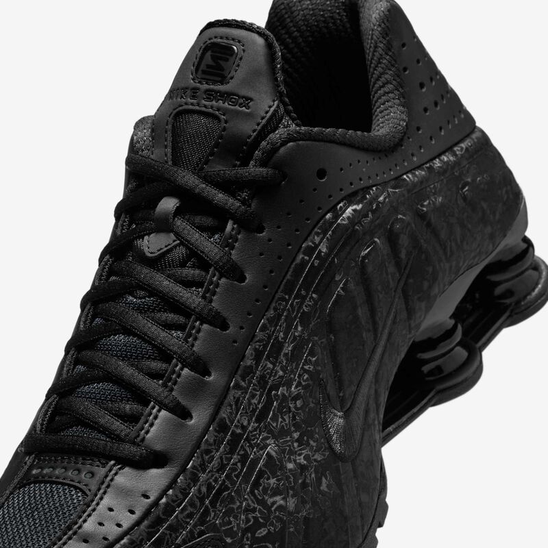 Nike Shox R4, Negro/Gris Humo Oscuro, hi-res