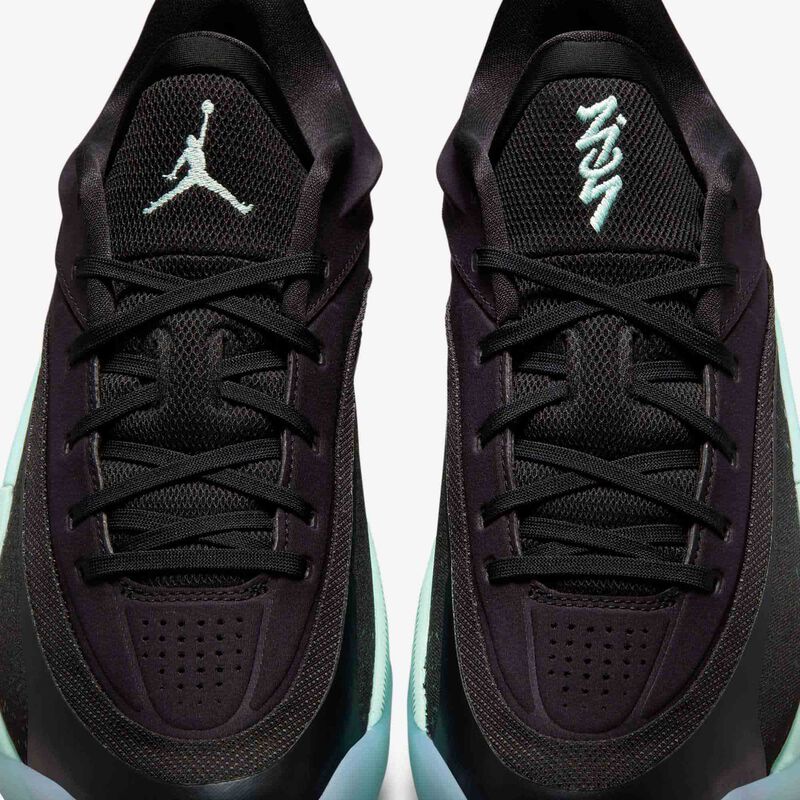 Zion 4, Negro/Carmesí Brillante/Gris Partícula/Espuma Menta, hi-res