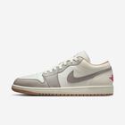 Air Jordan 1 Low, Vela/Gris Universitario/Cáñamo/Rojo Fuego, hi-res