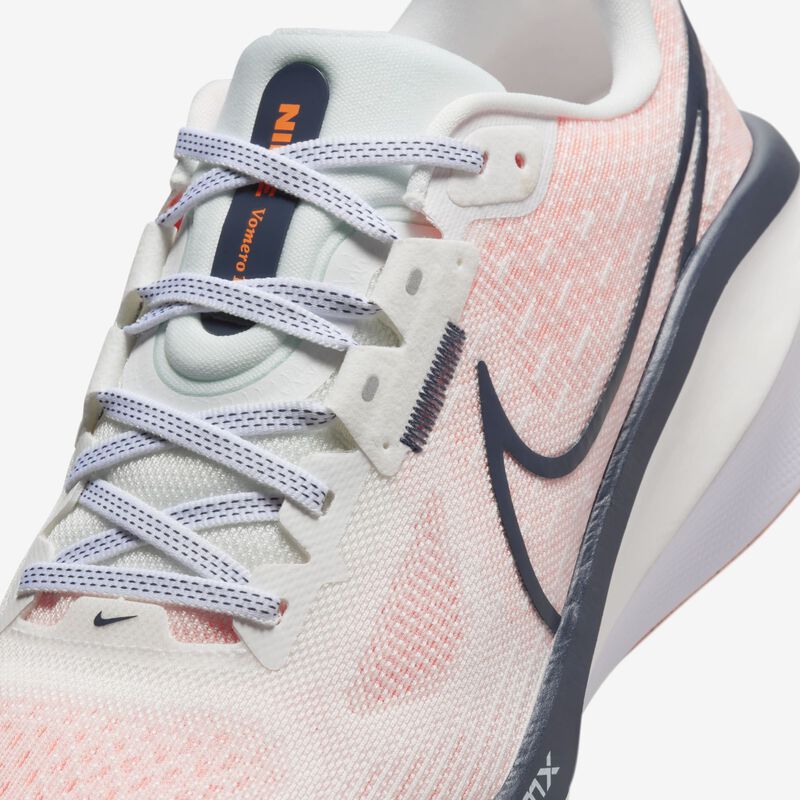 Nike Vomero 17, Blanco Cumbre/Azul Trueno-Naranja Total, hi-res