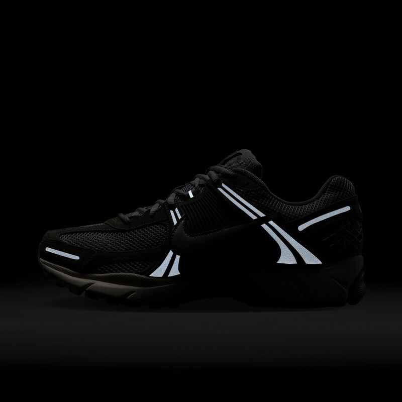 Nike Zoom Vomero 5, Estuco Oscuro/Gris Humo Fantasma Claro, hi-res