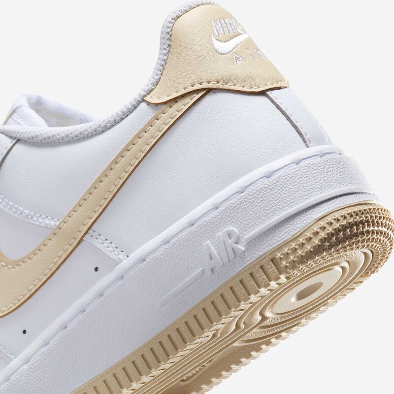 Nike Air Force 1, Blanco/Blanco/Caqui Claro, hi-res