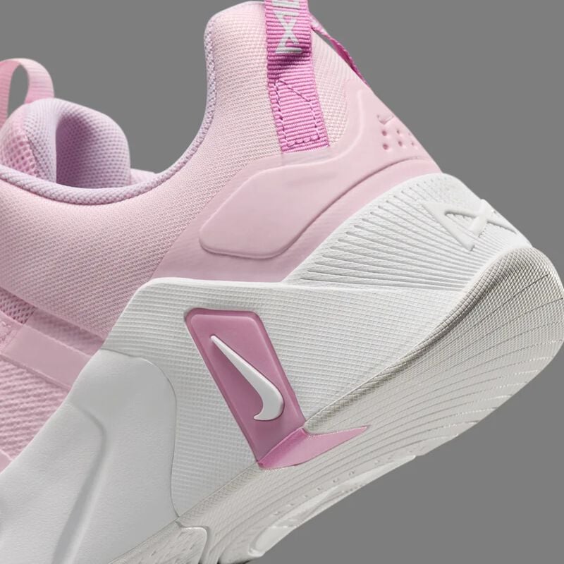 [Ljava.lang.String;@56689ad0 Nike, Rosa, hi-res