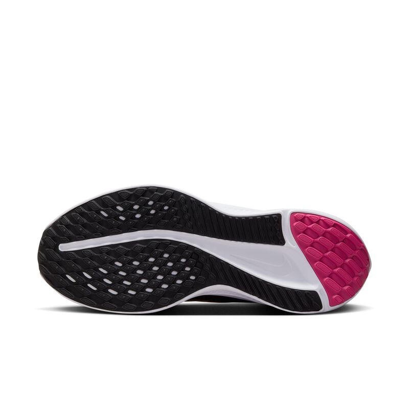 Nike Quest 5, Negro/Gris humo oscuro/Baya de fuego/Oro metalizado, hi-res