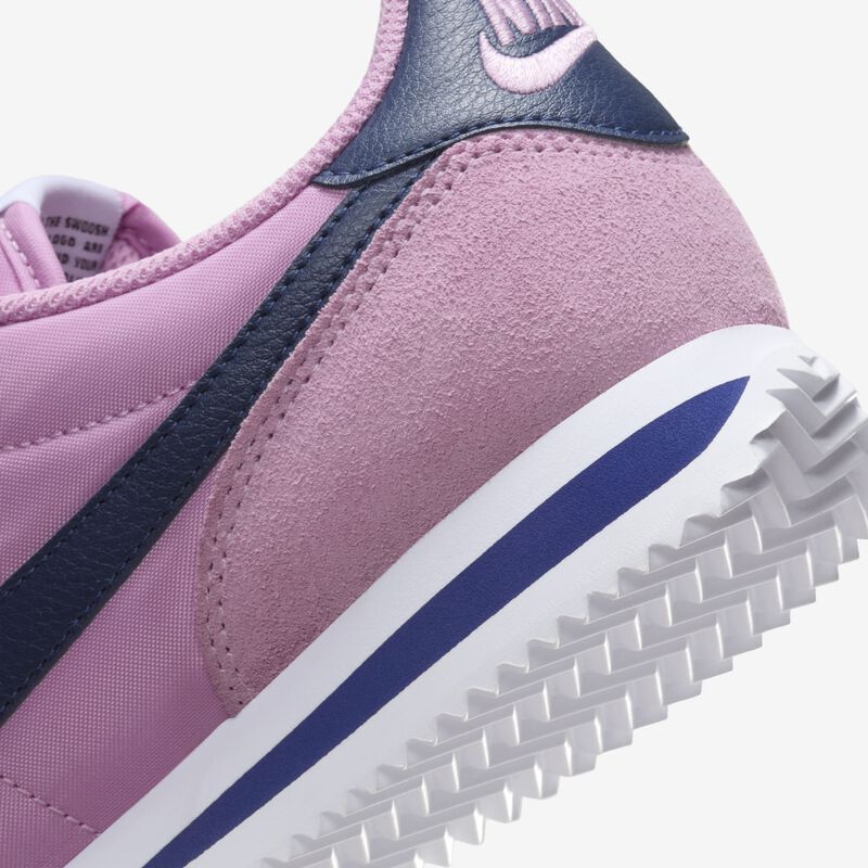 Nike Cortez Textile, Más Allá Del Rosa/Azul Vacío-Blanco-Negro, hi-res