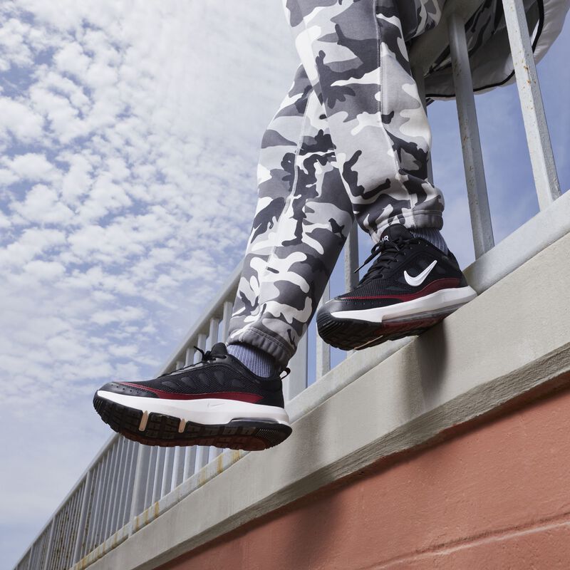 Nike Air Max AP, Negro/Anthracite/Team Red/Summit White, hi-res