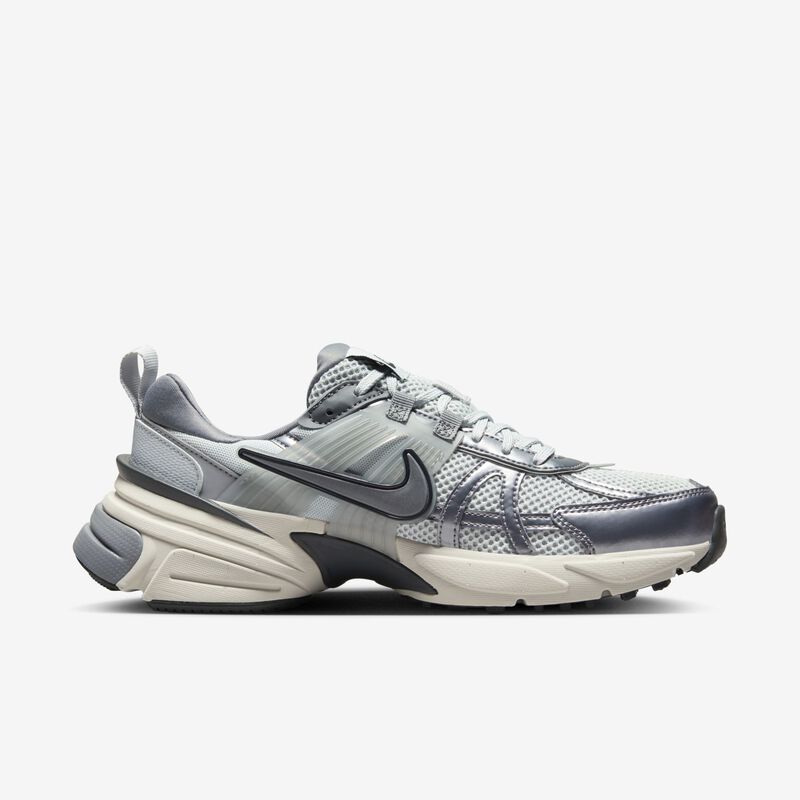 Nike V2K Run, Platino Puro/Gris Lobo/Gris Frío/Gris Frío Metalizado, hi-res