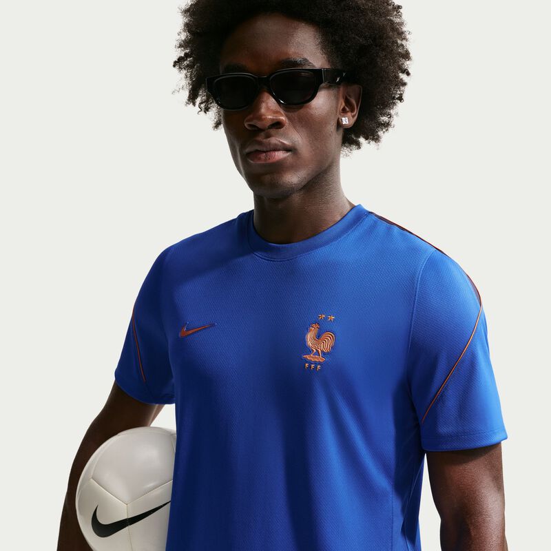[Ljava.lang.String;@6c8b0a9f Nike, Azul, hi-res