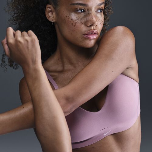 Nike Alate Minimalist