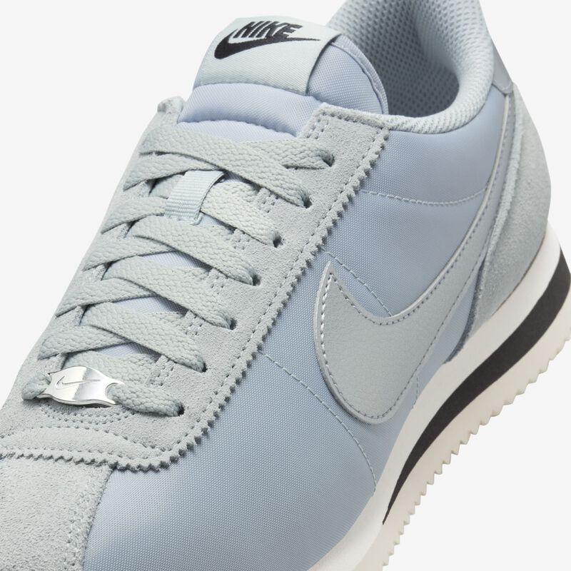 Nike Cortez Textile, Piedra Pómez Claro/Marrón Verdoso Claro/Negro/Plata Metalizado, hi-res