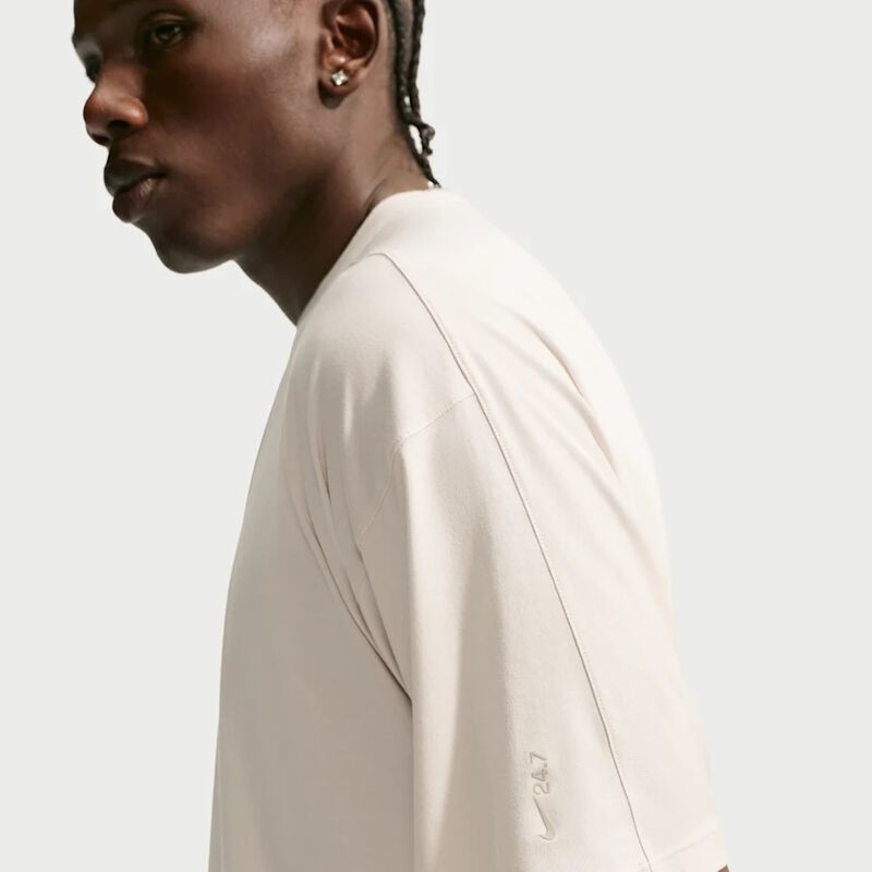 [Ljava.lang.String;@5f387901 Nike 24.7 ImpossiblySoft Light Men's Dri-FIT Short-Sleeve, Marr&oacute;n, hi-res