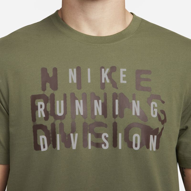 Nike DriFIT Running Division, Oliva medio, hi-res