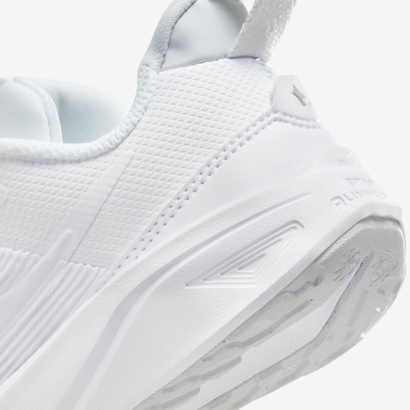Nike Star Runner 4, Blanco/Blanco/Platino Puro/Blanco, hi-res