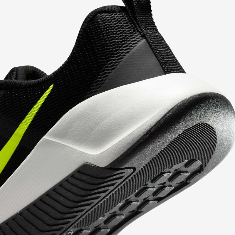 Nike MC Trainer 3, Negro/Fantasma/Voltio, hi-res