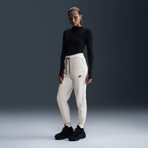 Nike Sportswear Tech Fleece