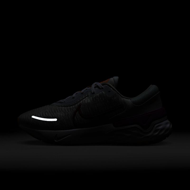 Nike Renew Run 4, Blanco/Polvo fotón/Sueño fucsia/Marrón ámbar, hi-res