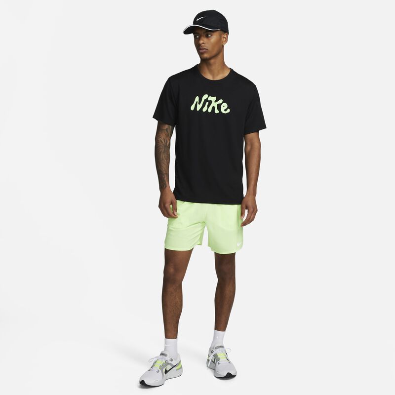 Nike Dri-FIT UV Miler Studio '72, Negro/Avalancha lima, hi-res