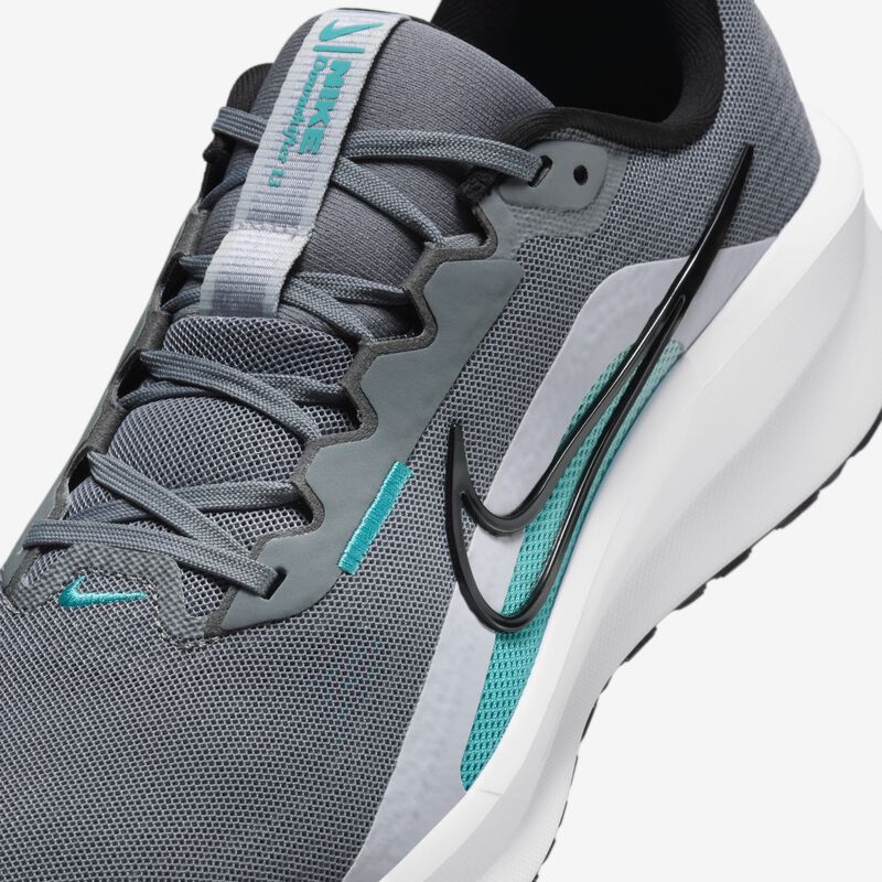 Nike Downshifter 13, Cactus Gris Frío/Negro Polvoriento, hi-res
