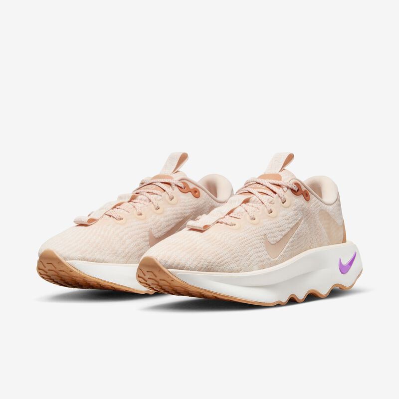 Nike Motiva, Guayaba hielo/Blanco cumbre/Sueño fucsia/Guayaba hielo, hi-res
