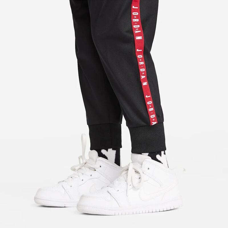 Jordan, Negro, hi-res