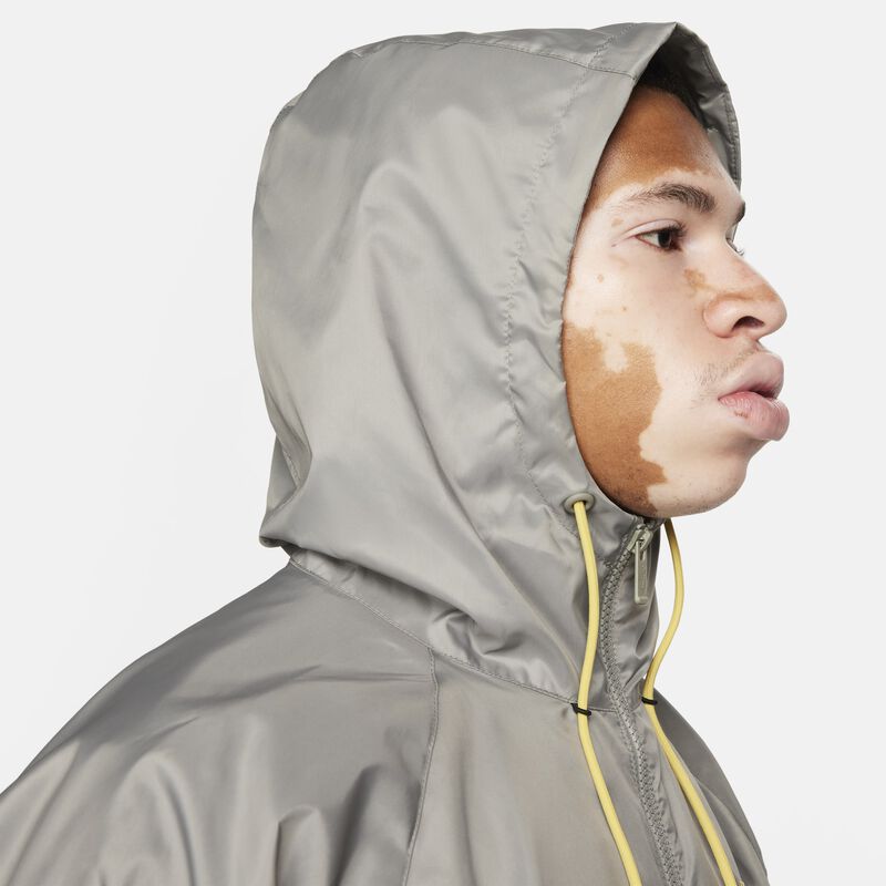 Nike Sportswear Windrunner, Negro/Estuco Oscuro/Oro Saturno, hi-res