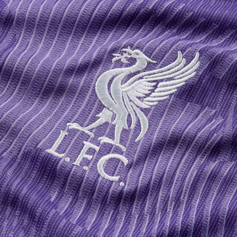 Liverpool FC alternativo 2023/24 Stadium, Morado espacial/Blanco, hi-res