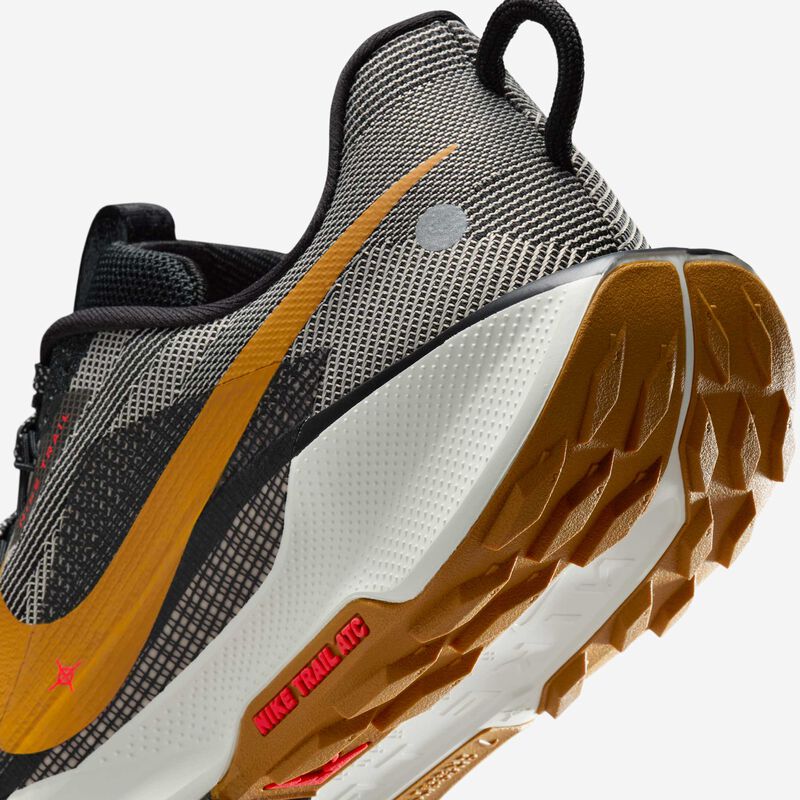Nike Pegasus Trail 5, Negro/Abeto/Gris Universitario/Ocre Del Desierto, hi-res