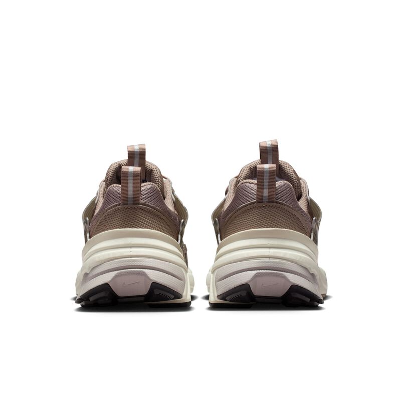 Nike V2K Run, Marr&oacute;n vis&oacute;n/Hueso claro/Gris universitario/Marr&oacute;n vis&oacute;n, hi-res