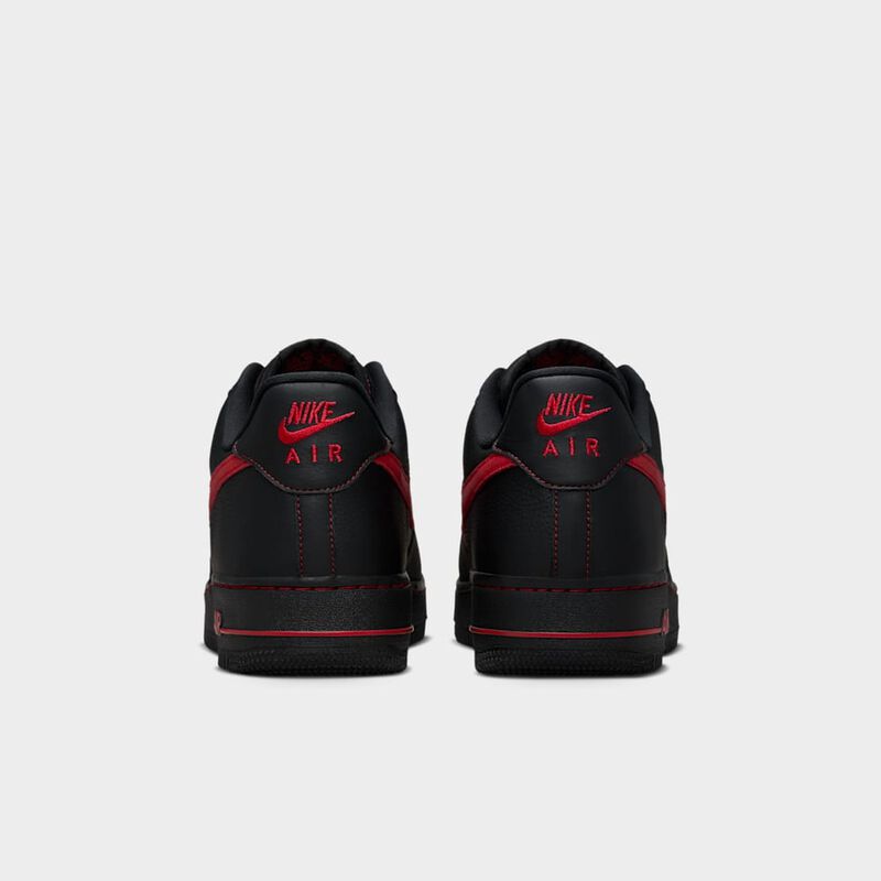 Nike Air Force 1 '07 LV8, Negro/Rojo Universitario, hi-res