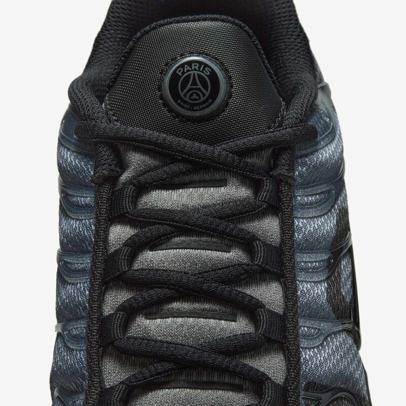 Paris Saint-Germain Air Max Plus Premium, Negro, hi-res
