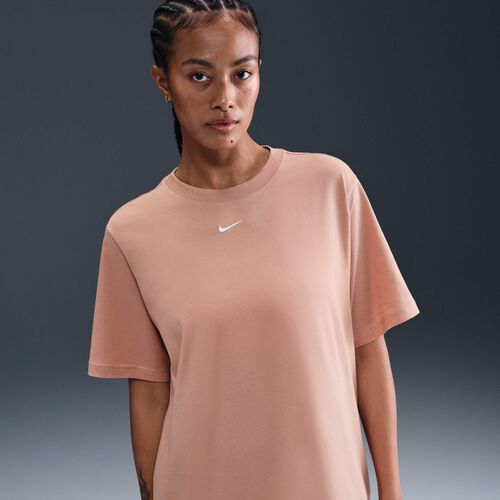 Nike Sportswear Essential