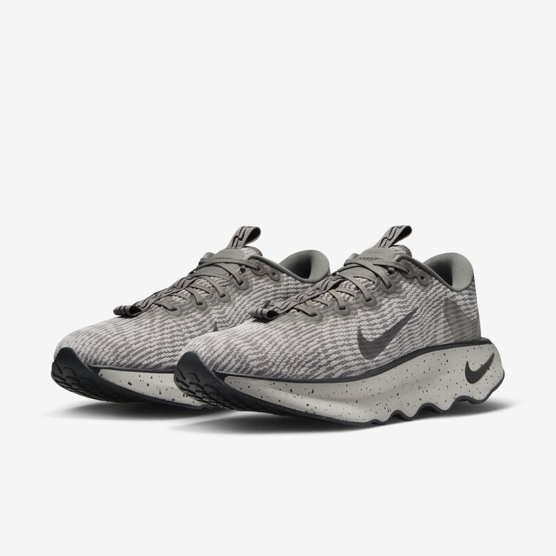 Nike Motiva, Mena de hierro claro/Peltre liso/Peltre liso, hi-res