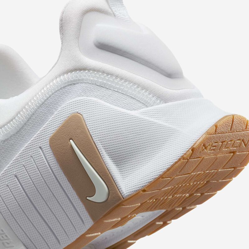 Nike Free Metcon 6, Blanco/Marrón Claro Goma/Cáñamo, hi-res