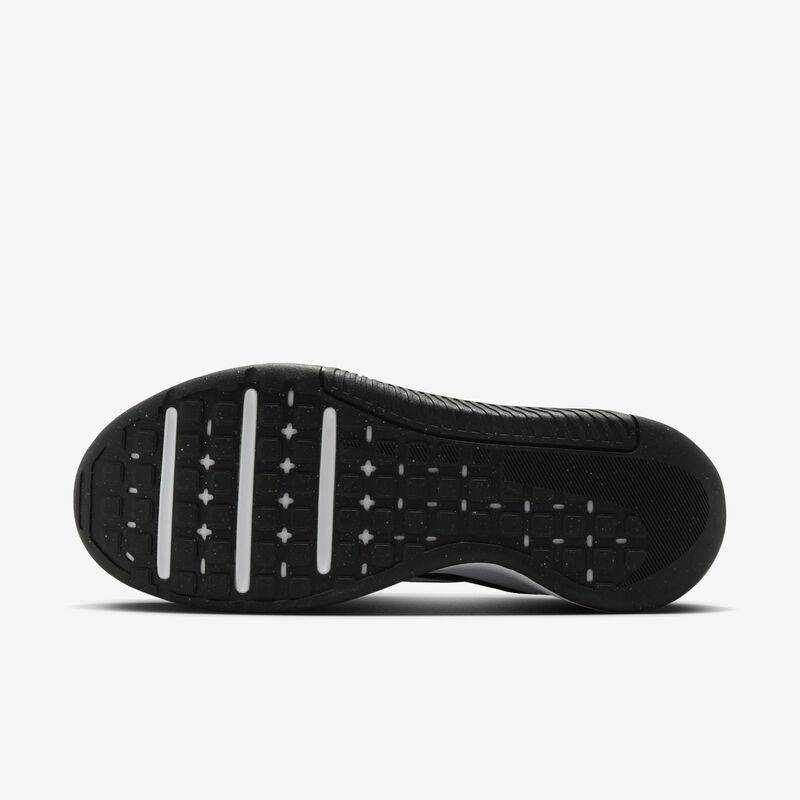 Nike MC Trainer 3, Negro/Blanco, hi-res