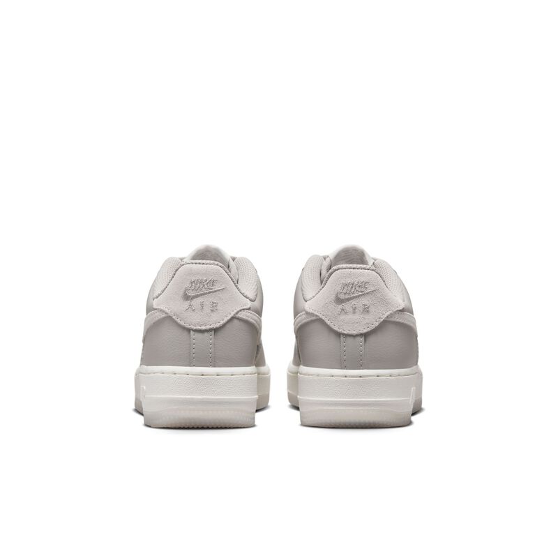 Nike Air Force 1 LV8 5, Hueso Claro/Mena De Hierro Claro/Blanco Cumbre, hi-res