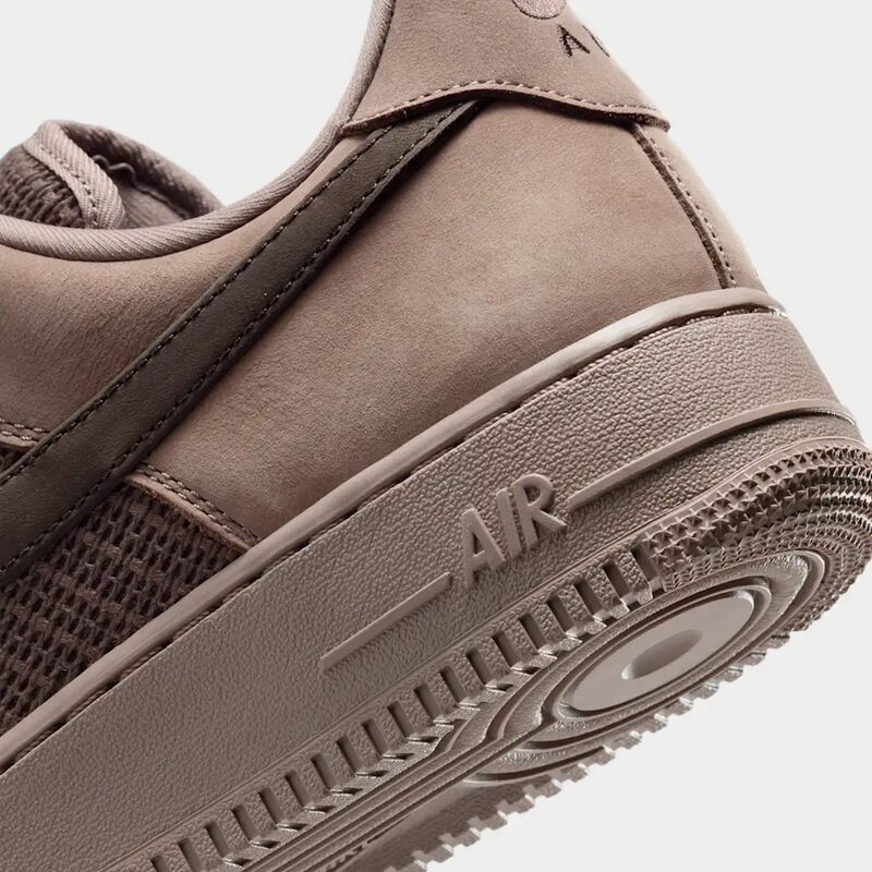 [Ljava.lang.String;@328292c6 Nike Air Force 1&nbsp;'07&nbsp;LV8, Marr&oacute;n, hi-res