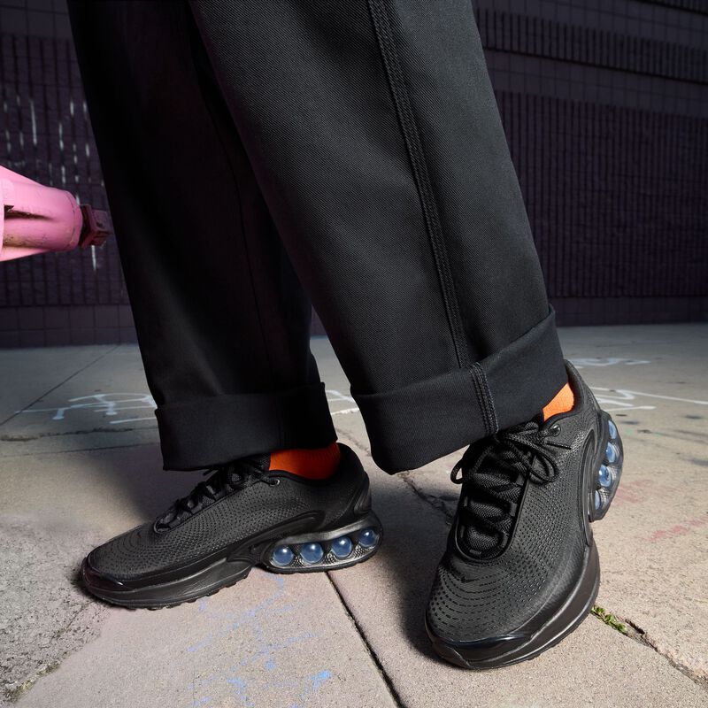Nike Air Max Dn, Negro/Negro-Negro-Mtlc Gris Oscuro, hi-res