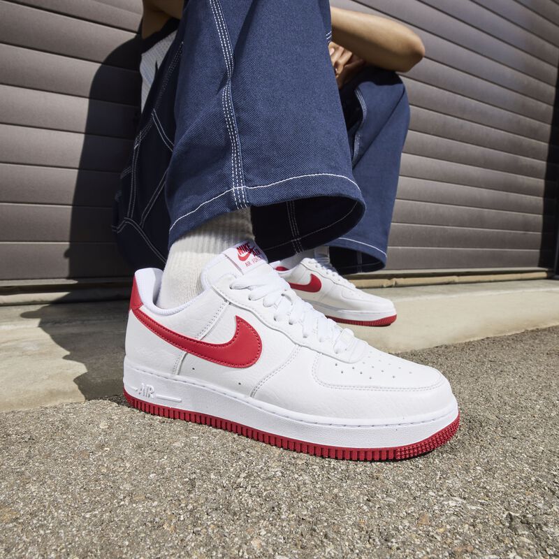 Nike Air Force 1 '07 Next Nature, Blanco/Blanco/Volt/Rojo Gimnasio, hi-res