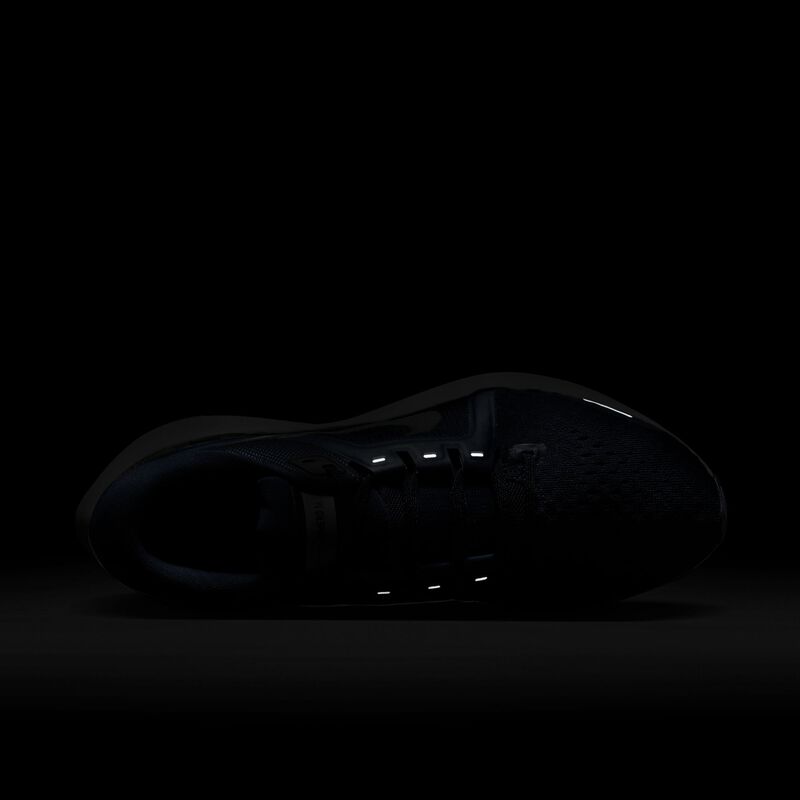 Nike Air Zoom Vomero 16, Azul marino medianoche/Blanco/Negro/Gris lobo, hi-res