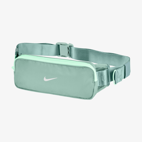 Nike Tempo