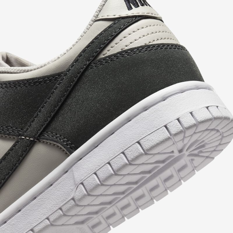 Nike Dunk Low, Mineral De Hierro Claro/Blanco/Rojo Gimnasio/Antracita, hi-res