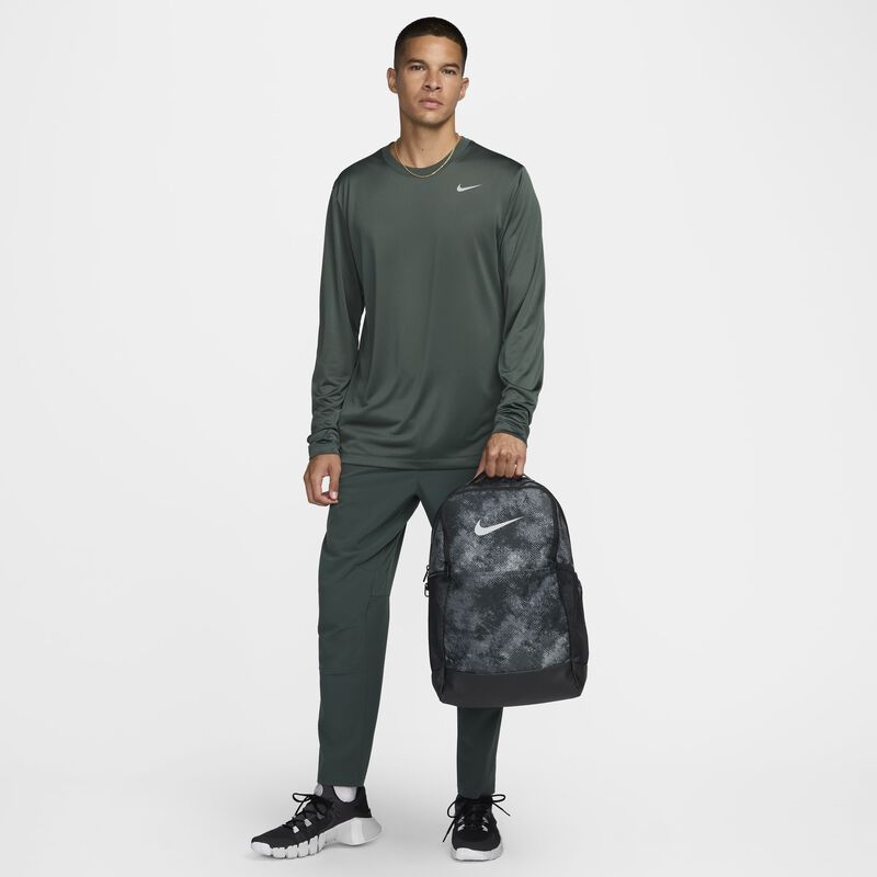 Nike Brasilia, Gris Hierro/Negro/Gris Humo Claro, hi-res